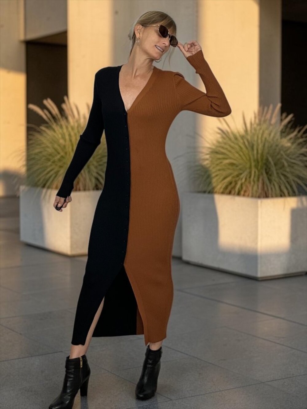 Staud Shoko Colorblocked Midi Dress S Tan Black Ribbed Long Sleeve Fall Fashion - Picture 16 of 16